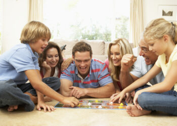 Fun activities you can do with your children at little or no cost